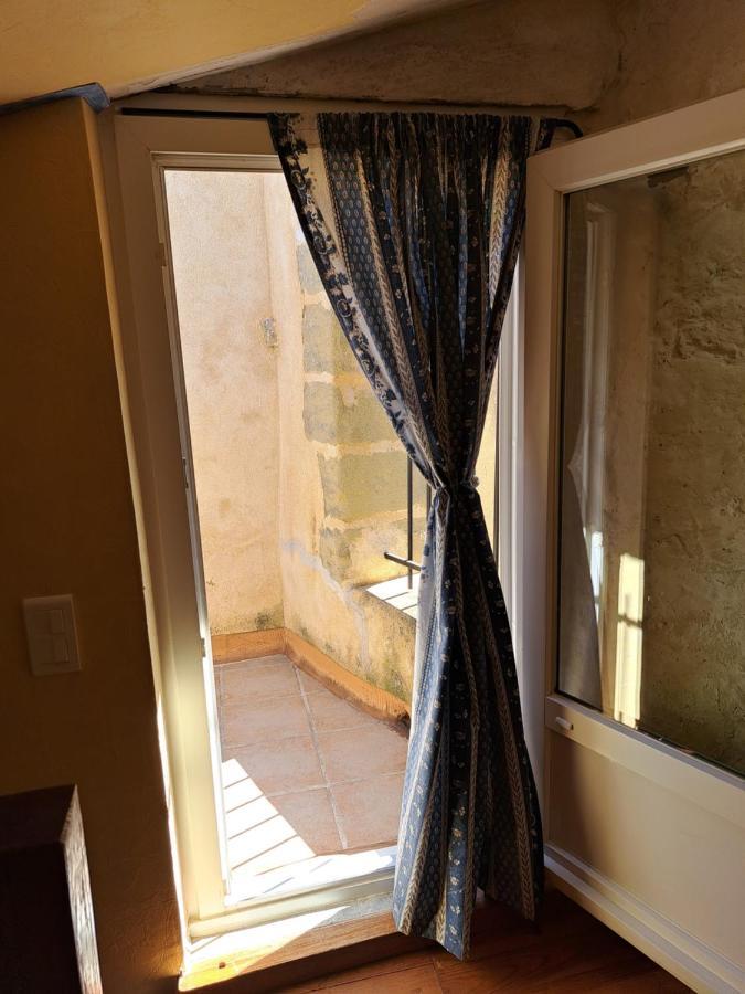 La Maison De Gisele Bed & Breakfast Saint-Victor-des-Oules Exterior photo